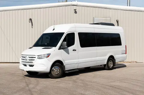 White Mercedes Executive Sprinter front view